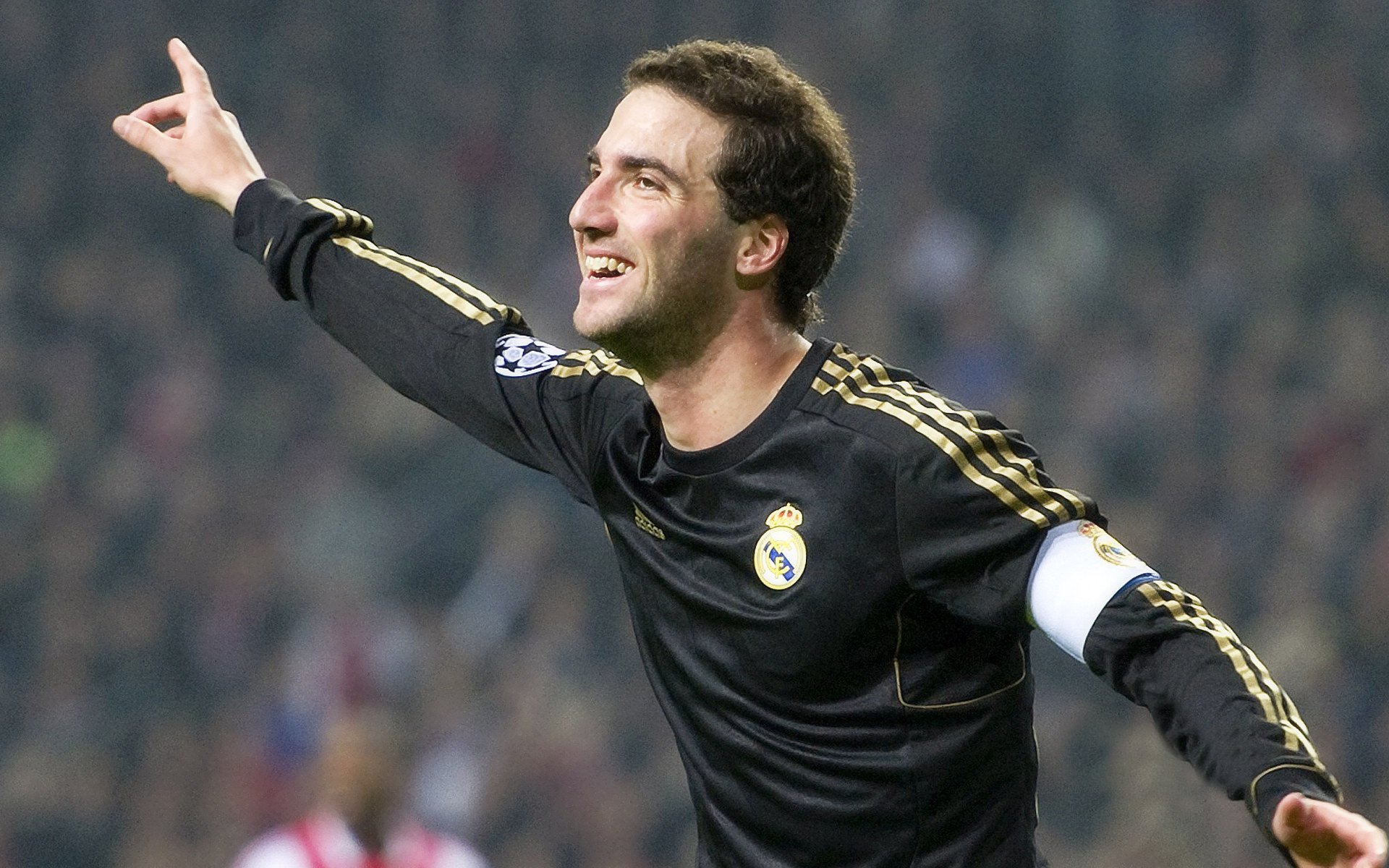 冲刺阶段爆发力增强，表现抢眼，冲刺爆发力训练